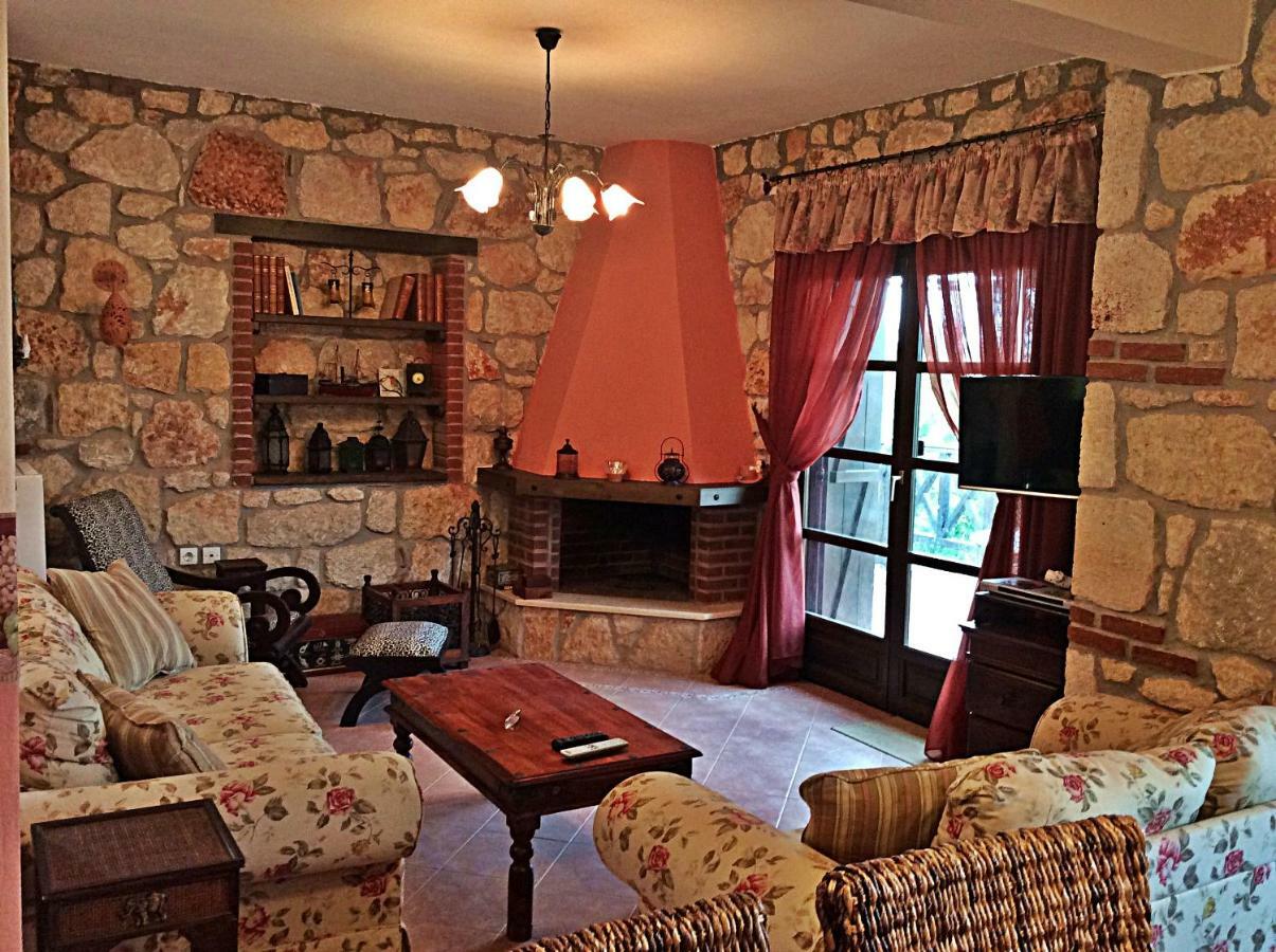 Stone Villa Rokosini วูร์วูรู ภายนอก รูปภาพ